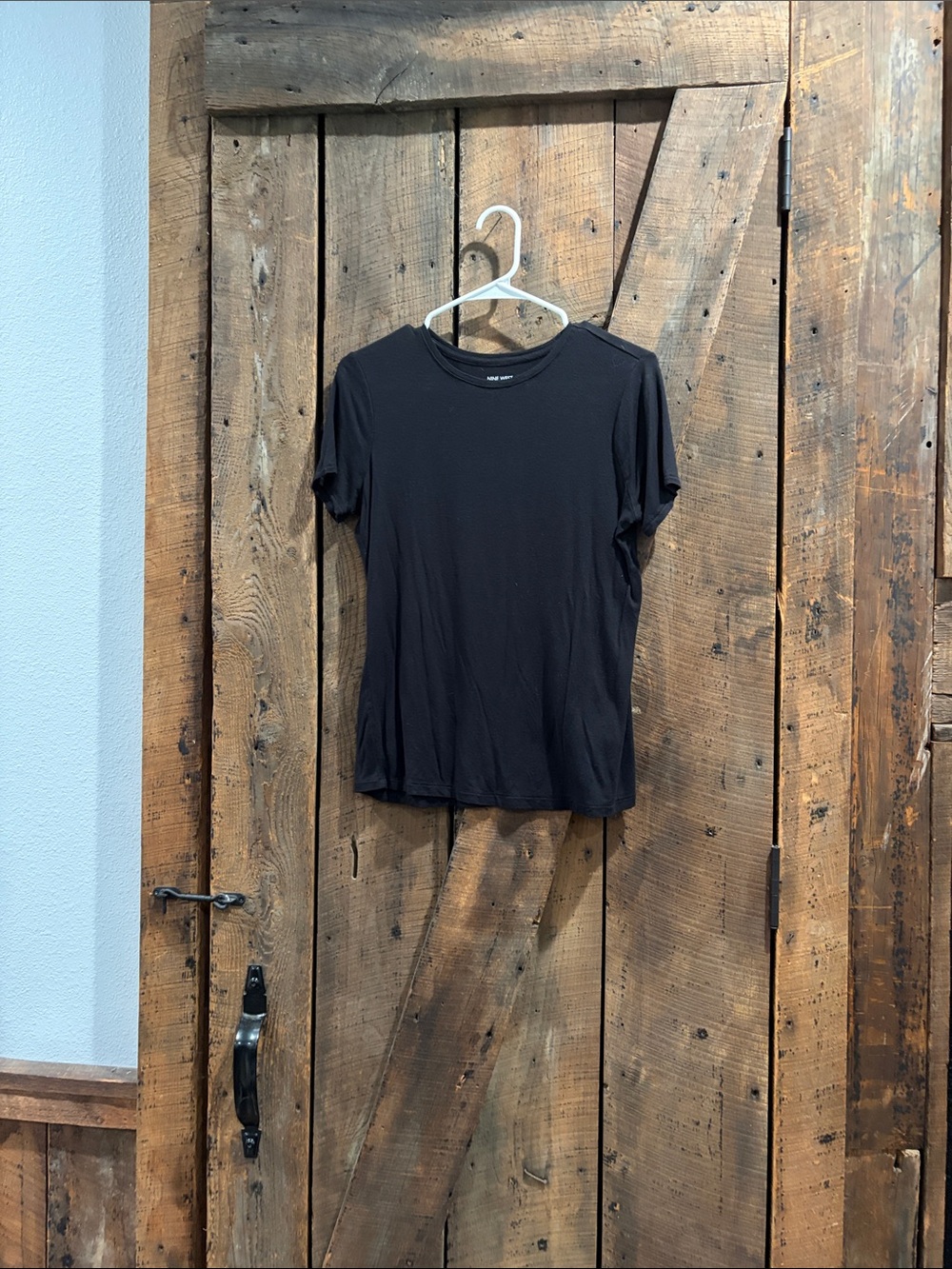 Nine West Black Short-Sleeve Crewneck Tee